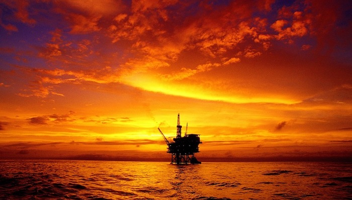 日本,中国船,东海,油气开发,抗议