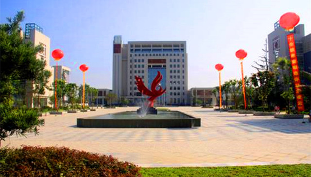 四川,雅安,飞车袭胸,少年,湖北,黄石,拆迁现场,男性腐尸,拆迁责任事故,新疆,新规,出台,自然保护