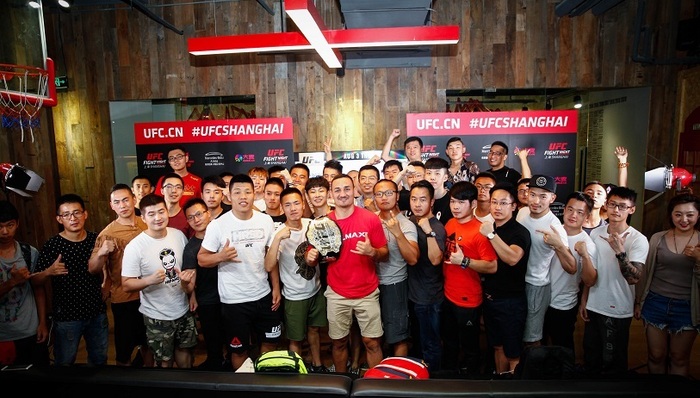 UFC将于11月迎中国首秀 冠军携中国选手造势