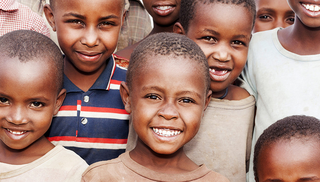 视频,同学,小朋友,ok,爆红,拍广告,淘宝,园林景观设计,非洲,举牌