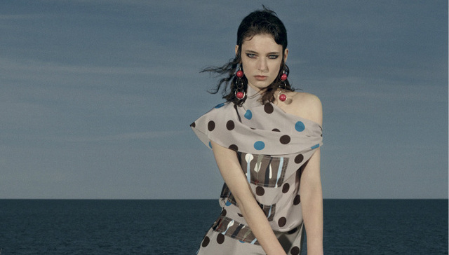 【是日美好事物】Marni 2017秋冬系列大片 英伦风手袋Mulberry出新品