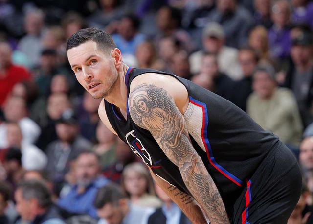 四份烂账回顾里弗斯蹉跎四年的总裁生涯