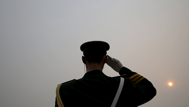 新疆各族干部群众心向党|王树林：做党和人民的忠诚卫士