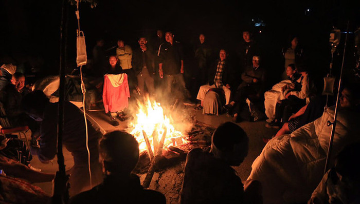 游客,安全区域,九寨沟县,松潘县,地震发生,平武县,受灾群众,医护人员,漳扎镇,川主寺镇