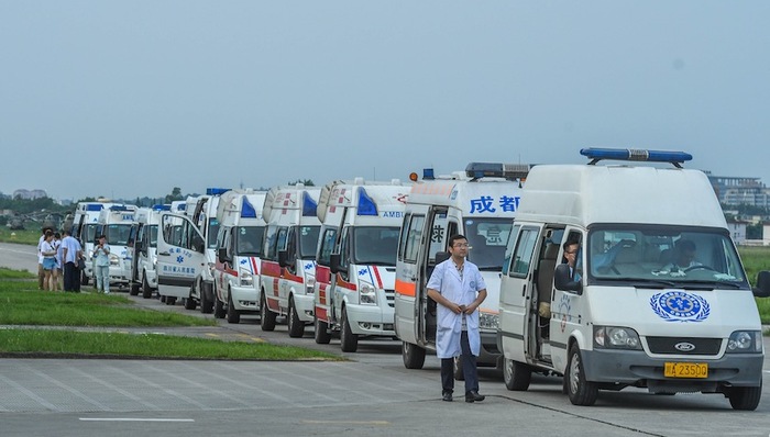 九寨沟,地震,24小时,转移