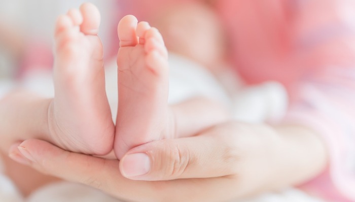 女婴,打包,快递,福利院,警方,遗弃亲生子女,犯罪