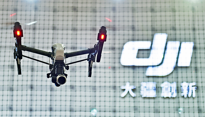 自动驾驶,无人机,编辑作为,惯性导航系统,入局,摄像头,避障,上天,视觉识别,特斯拉