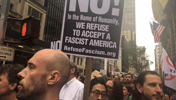 特朗普,种族歧视