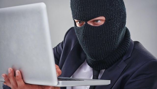 百余中国人涉电信诈骗在拉脱维亚被捕 受害者均在国内