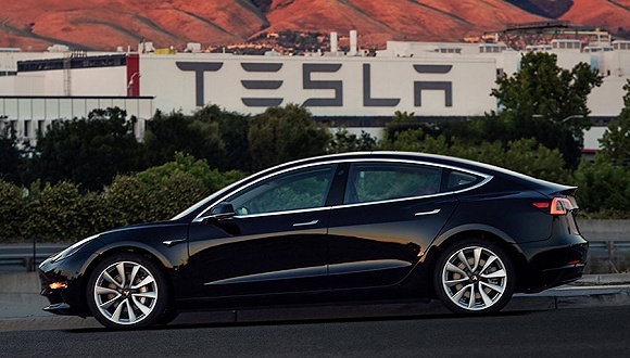 特斯拉在B级轿车市场上的这款“独特”产品将面对众多竞争对手