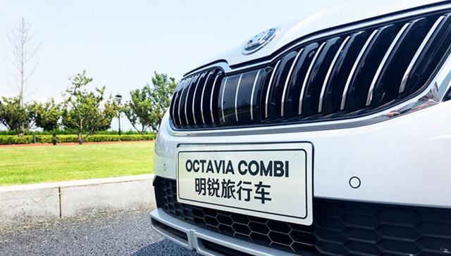 游记|驾驶旅行车游走“钻石海湾”是一种怎样的体验？