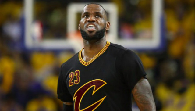 克利夫兰骑士为何变成了一支灾难球队？