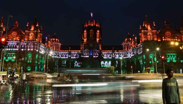 中印的差距有多大 看看上海和孟买就明白了