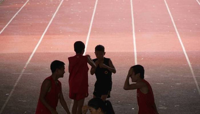 格斗孤儿,大凉山,未成年人保护