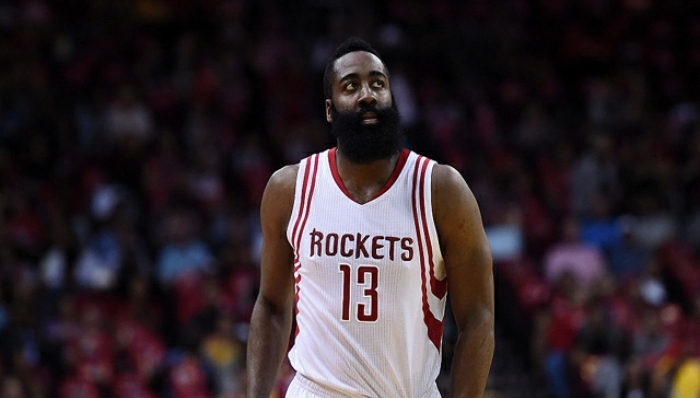 【体育明星日常】内马尔泡-157℃冰浴 哈登偷袭野球场上演暴扣