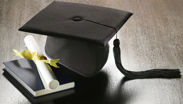 地方新闻精选 | 高考状元抢银行服刑7年 出狱后再次考上重点