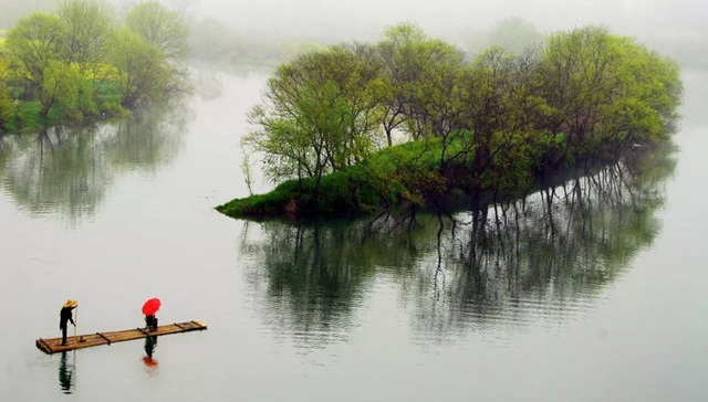 离开房地产 企业靠什么拿“特色小镇”门票？