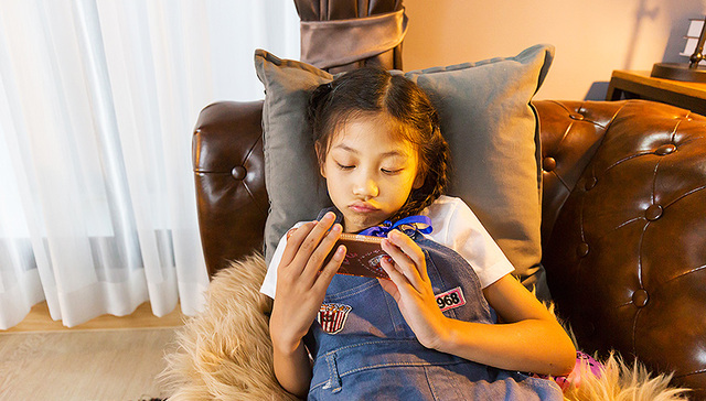 iPad,Instagram,智能机,智能手机,iPhone,iGen,大西洋月刊,地震效应,好感