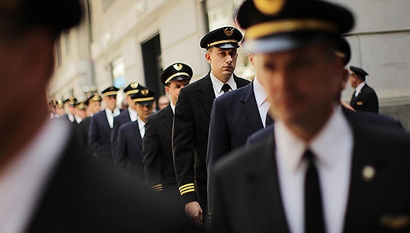 飞行员,俄罗斯航空,Aviapersonal,俄罗斯联邦,俄罗斯国家,跳槽,机长,大航空公司,生意人