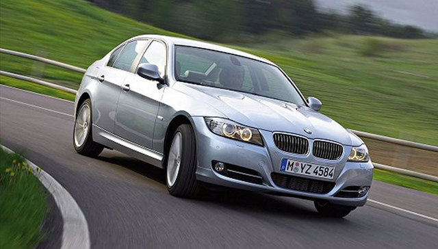 曾为宝马3系带来无数荣誉的自吸直列6缸发动机