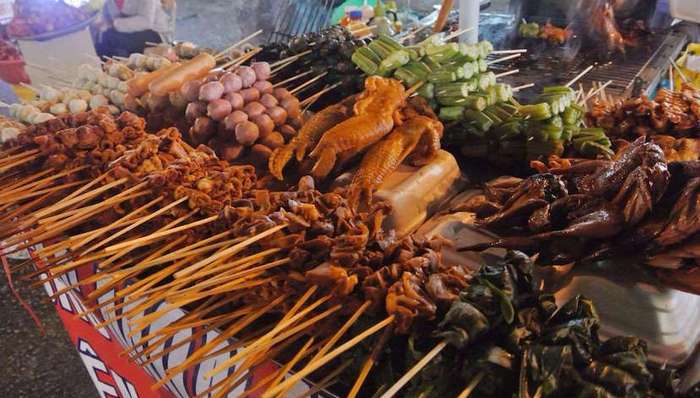 烤串,手抓饼,华贸中心,玻尿酸,治愈,北京CBD,金钟,黄焖鸡,重庆小吃,北京东