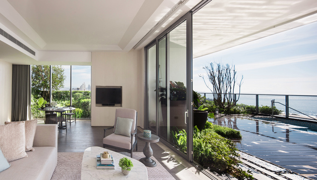 海棠湾,蜈支洲岛,通天塔,文艺,度假酒店,海景,保利,天际,雕塑作品,艺术家