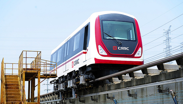 中车上半年营收和净利润双降 中国铁路市场“天花板”效应显现