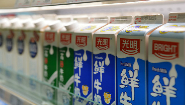 光明乳业
