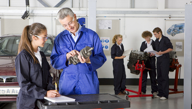 【JMedia】加拿大政府壕拨7300万 为数万学生提供带薪实习