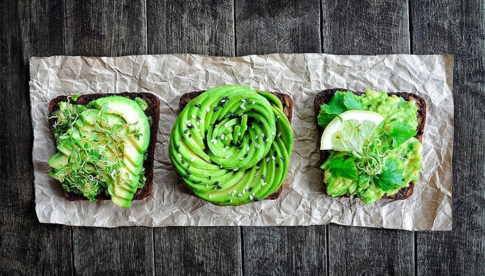 在房子和牛油果之间 千禧一代果断选择了后者？