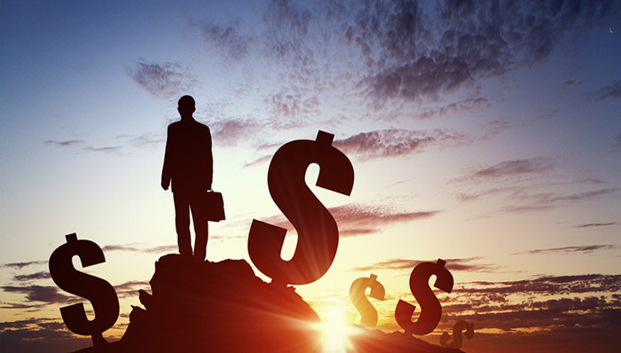 收入过万,人数增多,居民生活