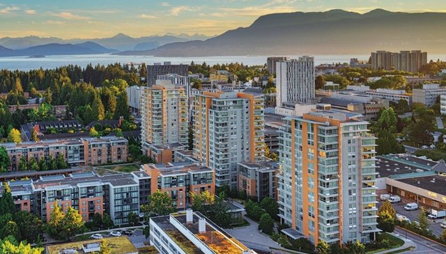 大学宿舍供不应求，温哥华数万大学生被迫校外租房