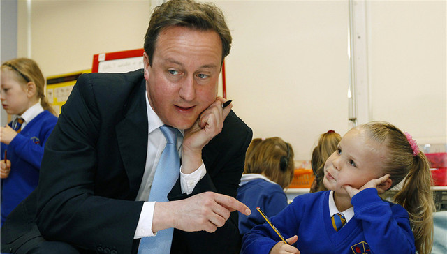 英国前首相卡梅伦呼吁：不要再学法语 改学中文