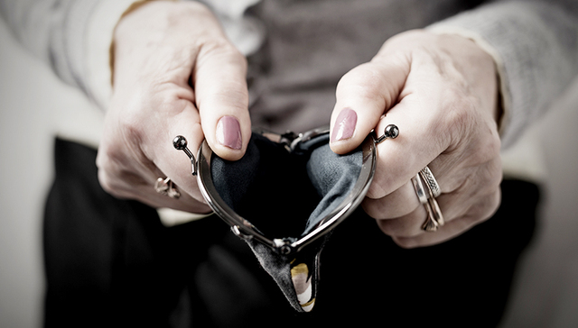 曾经的新三板绩优股沦落 亨达股份连财报都发不出来了