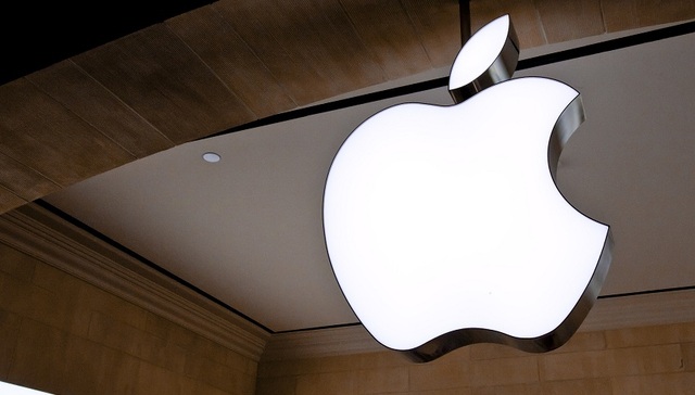 【科技早报】iPhone 8支持面部识别和无线充电 腾讯99公益日疑似有机器“刷单”套捐