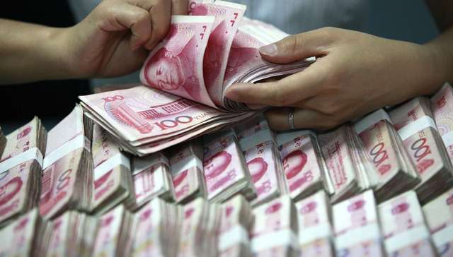 人民币对美元中间价10连升 专家称维稳仍面临挑战