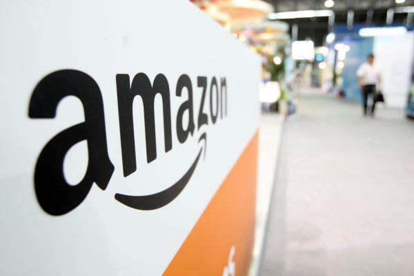 阿里巴巴,亚马逊