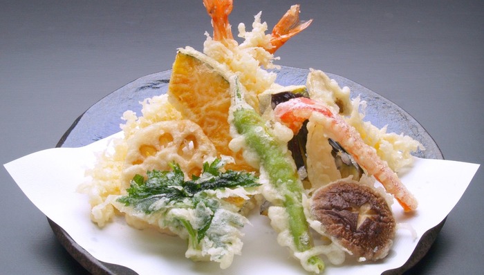 清淡日料中怎么只有天妇罗是油炸系？这可能因为它是一道葡国料理