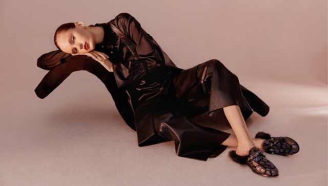 【是日美好事物】有着古董色泽的Berluti钱包 BLOCCO5推出2017秋冬鞋履系列