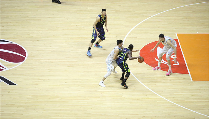 【一周观赛指南】男篮亚冠小组赛新疆出战 中超上演天津德比