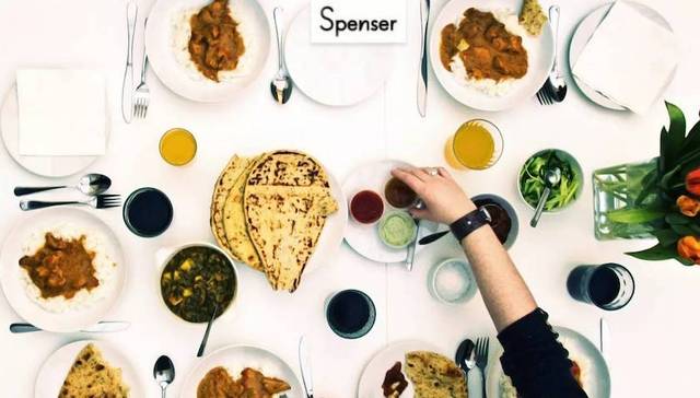 社交能力,Tom,职场,聚餐,长按,分寸感,同事,用户,核弹,标准答案