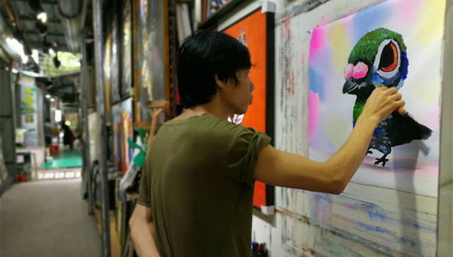 【特写】转型下的“中国油画第一村”