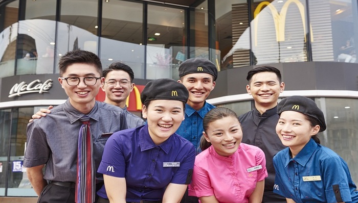 麦当劳,,人才培养