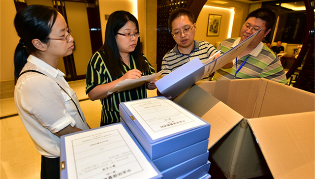 首站,目标管理绩效,扎龙国家级自然保护区,问责,督察制度,环保部门,透视中国,环保问题,一阵风,一刀