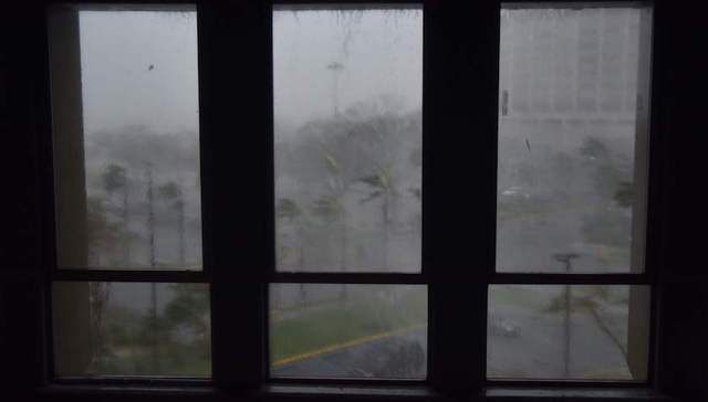 【天下头条】美联储下个月开始“缩表” 飓风玛丽亚致波多黎各全境大停电