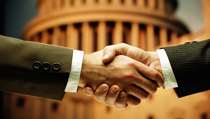 新力金融存多项重大违规 7名被罚高管辞职