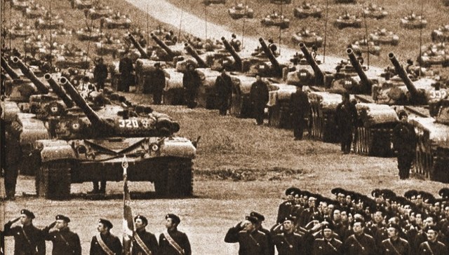 核武开路！30多年前的苏军演习“八天攻占欧洲”