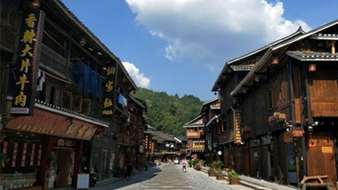 【喜迎十九大•文脉颂中华】让新媒体与非遗保护良性互动