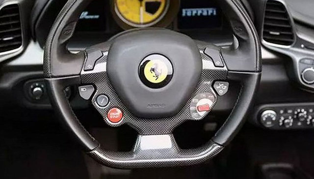 为什么平底方向盘车款越来越多 老司机却不屑一顾？