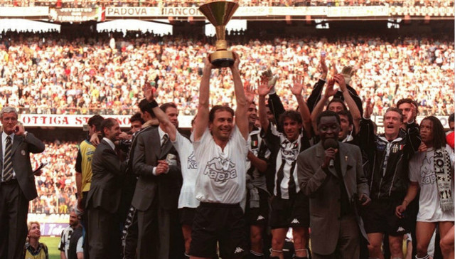 欧冠主帅们重拾战靴 梦幻阵容当如是